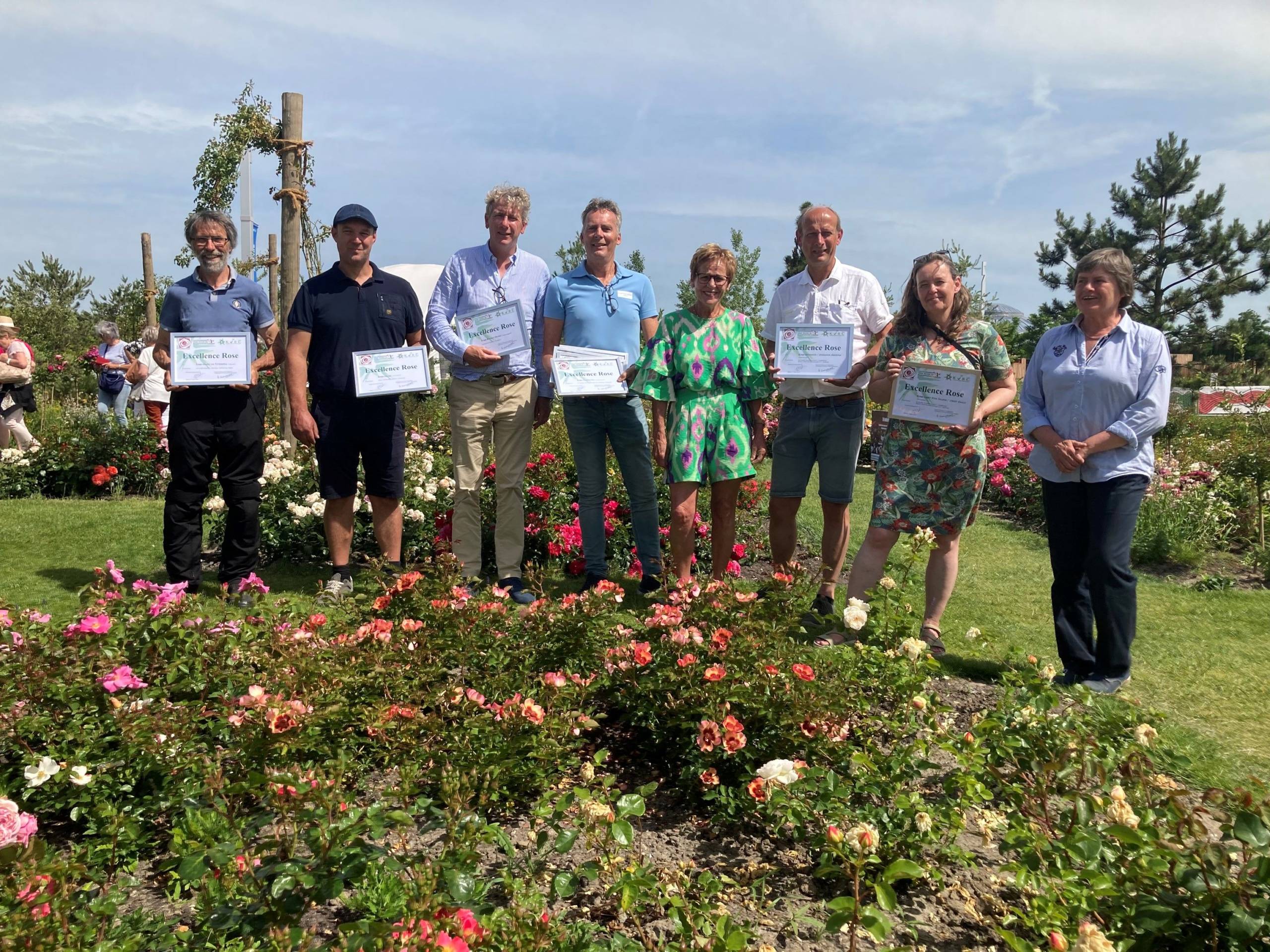 Boskoop Royal Horticultural Society (KVBC) presents 11 Excellence Roses ...