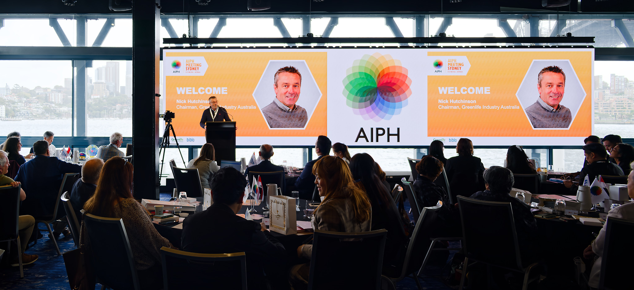 Nick Hutchinson welcomes delegates to the AIPH Meeting Sydney 2026 during the International Horticultural Expo Conference.